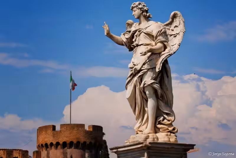 Tu Ángel Protector: Una Guía para Conectar con tu Guardián Celestial